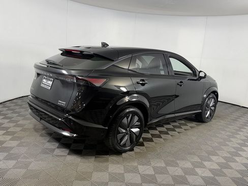 Used 2024 Nissan Ariya AWD image 8
