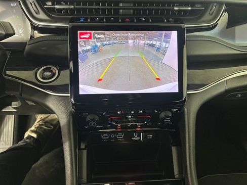 Used 2022 Jeep Grand Cherokee Trailhawk image 22