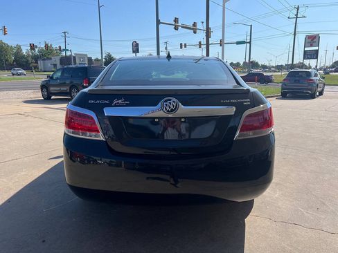 Used 2011 Buick LaCrosse CXL FWD image 6