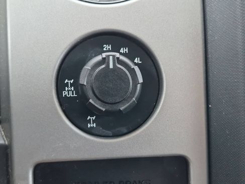 Used 2014 Ford F150 XLT w/ Equipment Group 302A Luxury AWD/4WD image 30
