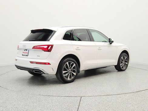Used 2023 Audi Q5 2.0T Premium Plus w/ Premium Plus Package AWD/4WD image 5
