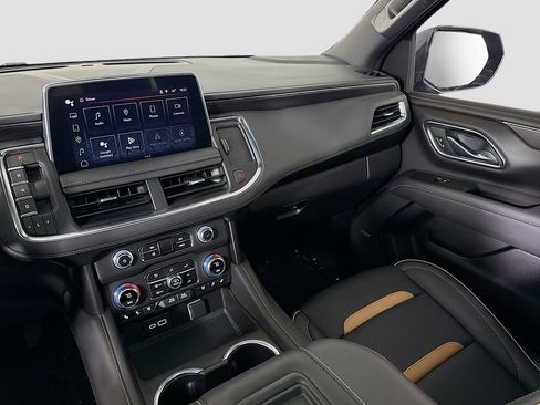 Used 2024 GMC Yukon AT4 w/ AT4 Premium Plus Package image 23