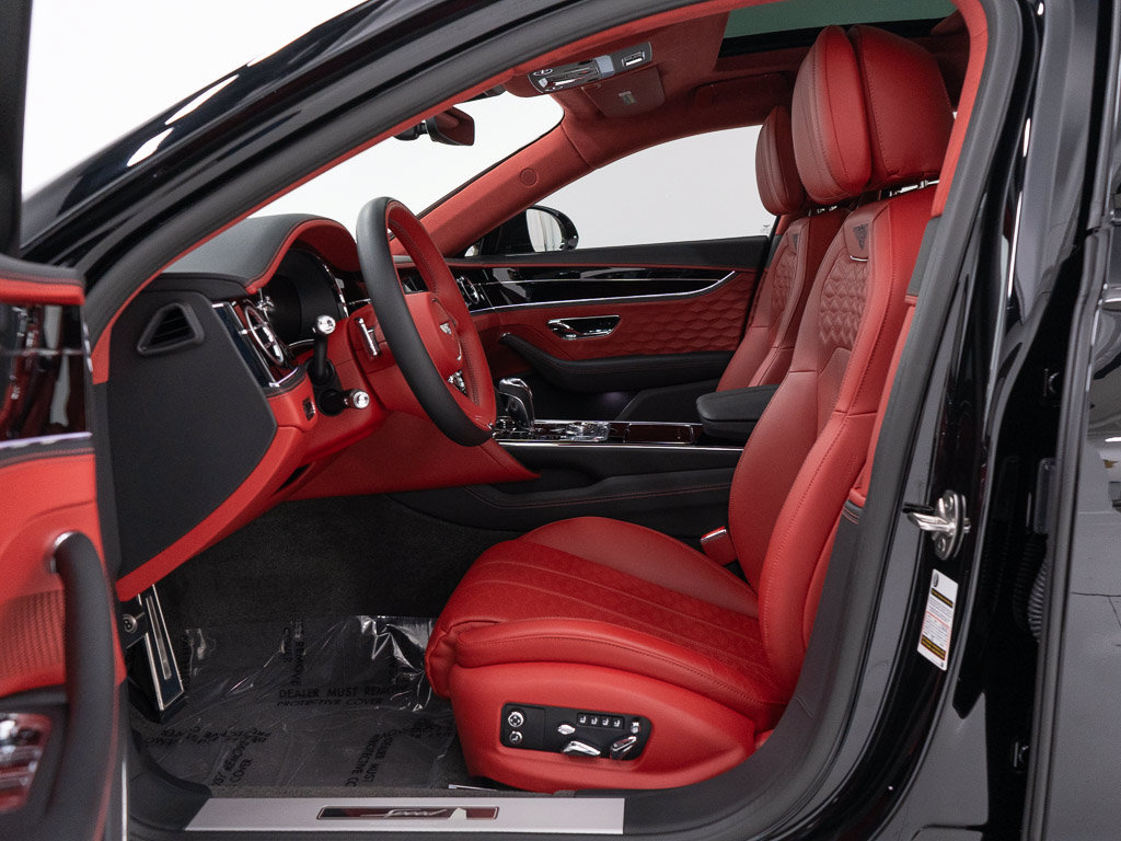 Certified 2025 Bentley Flying Spur Plug-In Hybrid AWD/4WD image 15