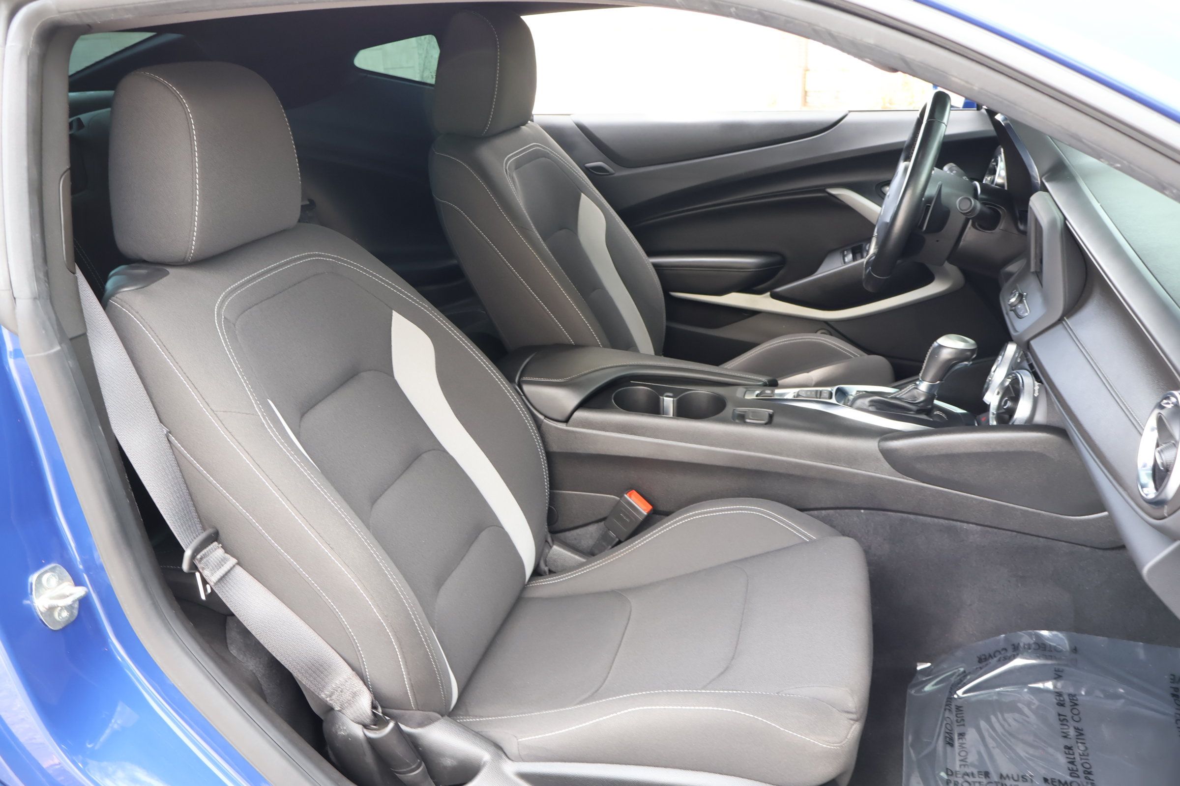 Used 2023 Chevrolet Camaro LT RWD image 17