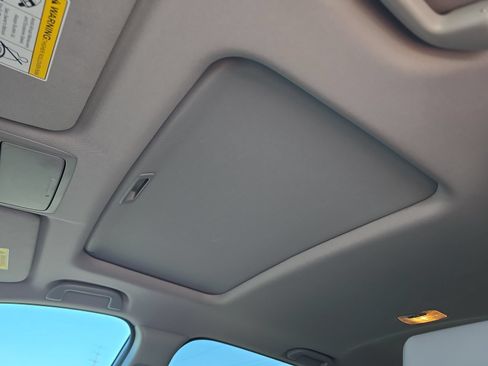 Used 2022 Honda CR-V EX-L image 17