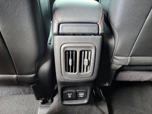 Used 2019 Jeep Compass Trailhawk w/ Cold Weather Group AWD/4WD image 16