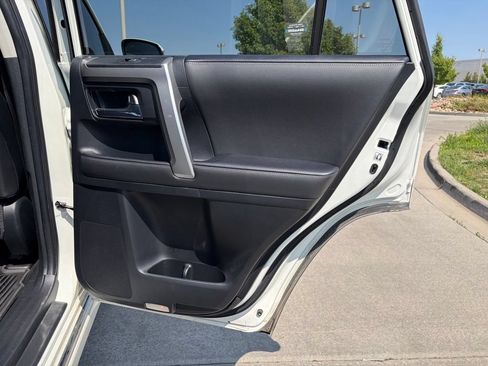 Used 2023 Toyota 4Runner Limited AWD/4WD image 18