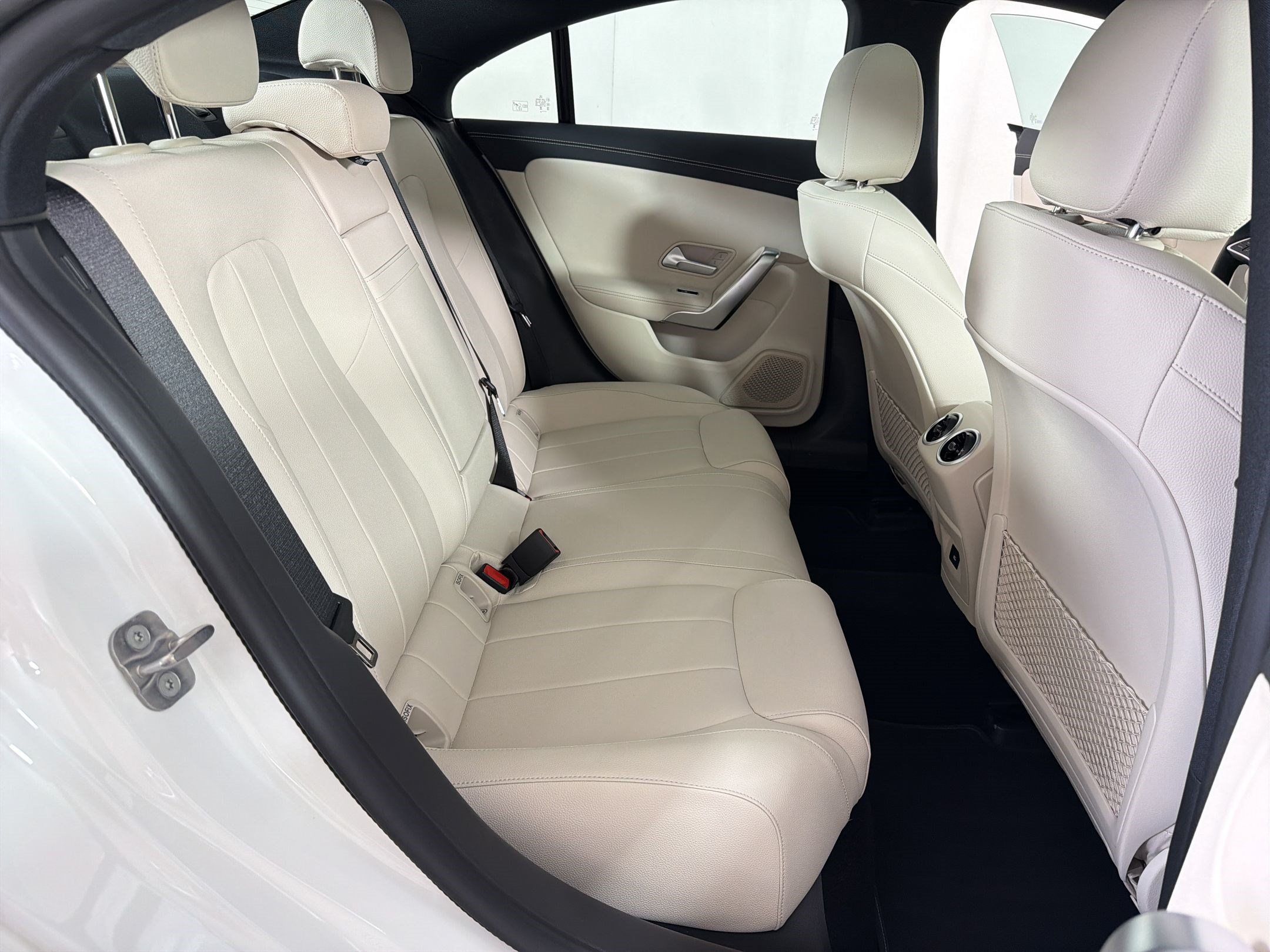 Certified 2026 Mercedes-Benz CLA 250 4MATIC image 29