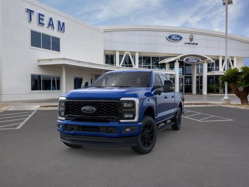 New 2026 Ford F250 Lariat w/ Black Appearance Package image 2