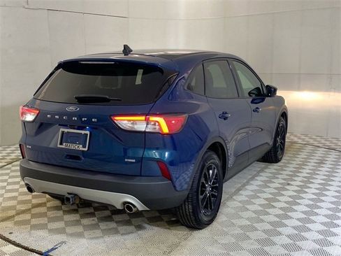 Used 2020 Ford Escape SE Sport image 11