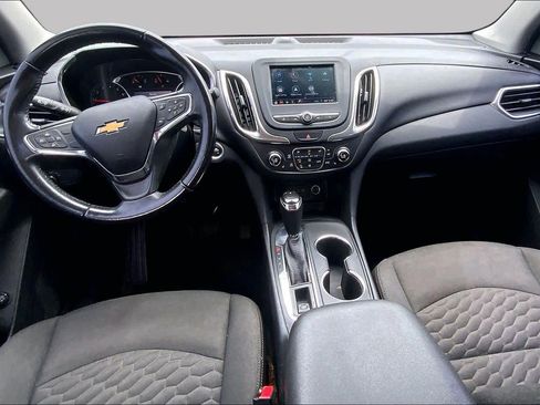 Used 2019 Chevrolet Equinox LT FWD image 15