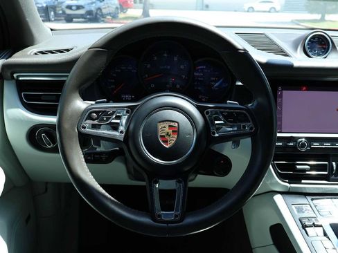 Used 2021 Porsche Macan GTS AWD/4WD image 15