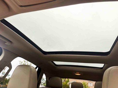 Used 2011 Ford Edge Limited w/ 301A Rapid Spec Order Code image 26