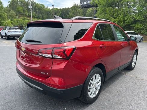 Used 2023 Chevrolet Equinox LT AWD/4WD image 3