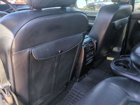 Used 2002 Lincoln Blackwood image 18