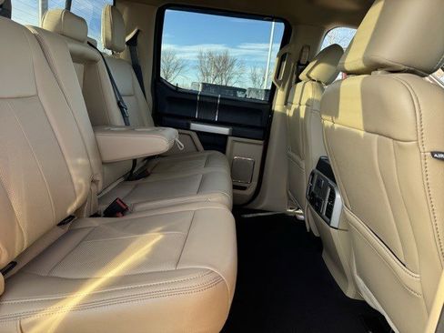 Used 2021 Ford F250 Lariat w/ Lariat Ultimate Package image 36