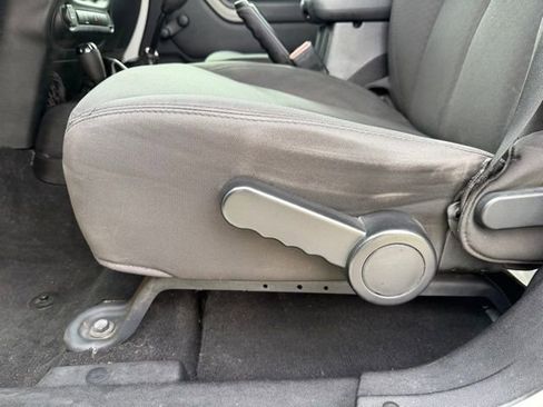 Used 2016 Jeep Wrangler Unlimited Sport AWD/4WD image 8