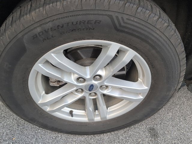 Used 2022 Ford Explorer XLT RWD image 8