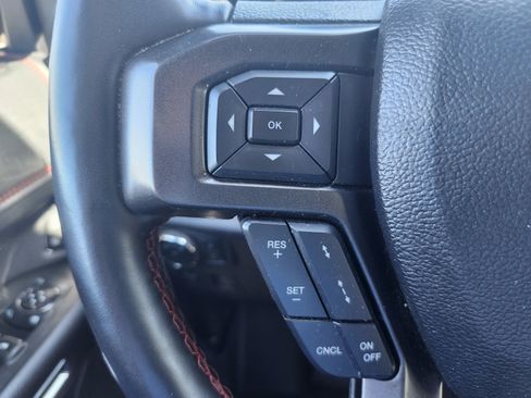 Used 2021 Ford Expedition Limited AWD/4WD image 14