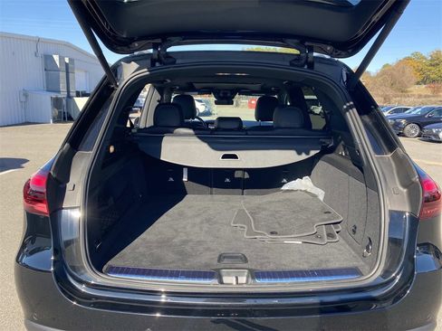Used 2025 Mercedes-Benz GLE 350 4MATIC image 10