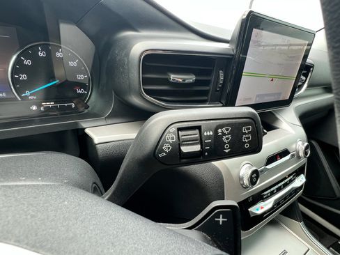 Used 2020 Ford Explorer XLT w/ Equipment Group 202A RWD image 19