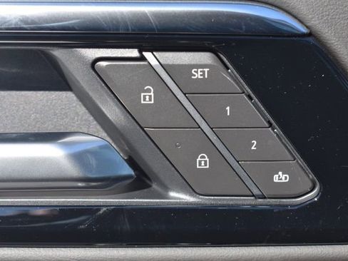 New 2026 Chevrolet Suburban Premier w/ Sun And Tow Package image 28