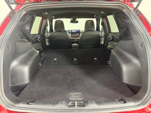 Used 2025 Jeep Compass Limited AWD/4WD image 37