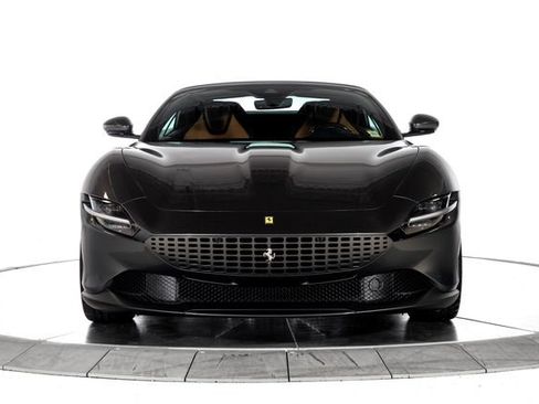 Used 2026 Ferrari Roma Spider RWD image 13