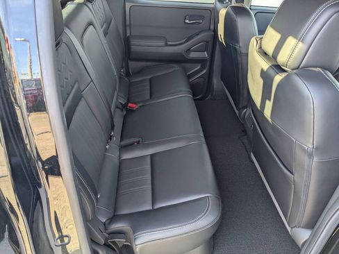 Certified 2024 Nissan Frontier SL w/ Technology Package image 29