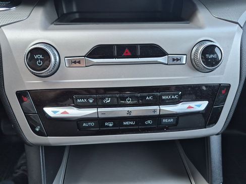 Certified 2023 Ford Explorer XLT w/ Equipment Group 202A image 32