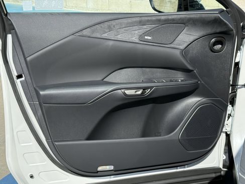 New 2026 Lexus RX 450h AWD image 16