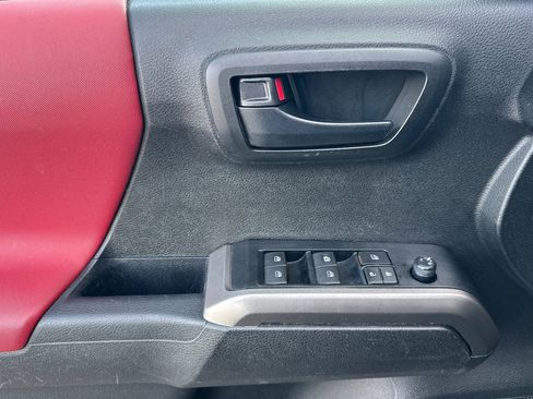 Used 2023 Toyota Tacoma SR5 image 12