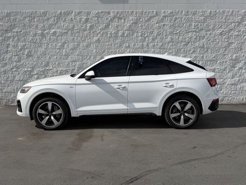 Used 2020 Audi Q3 2.0T Premium w/ Convenience Package AWD/4WD image 4
