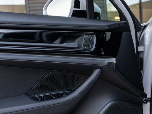 New 2026 Porsche Panamera 4 image 22