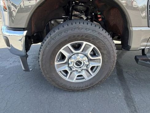 New 2026 Ford F250 Lariat image 10