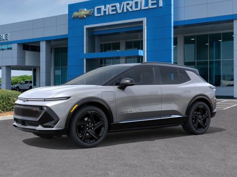 New 2026 Chevrolet Equinox EV RS image 2