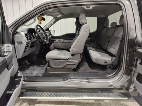 Used 2022 Ford F150 XLT w/ Equipment Group 302A High image 14