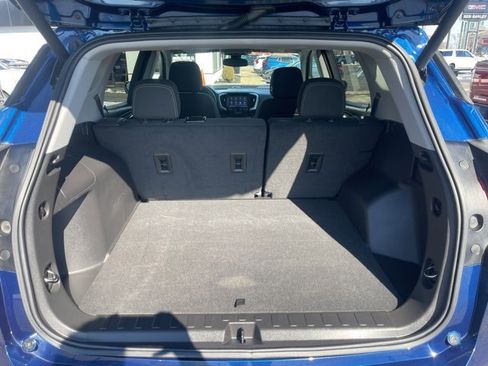 Certified 2023 GMC Terrain SLE w/ Driver Convenience Package image 15