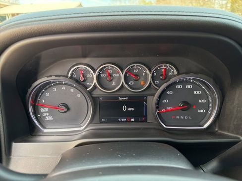 Used 2020 Chevrolet Silverado 1500 LTZ w/ LTZ Convenience Package image 30