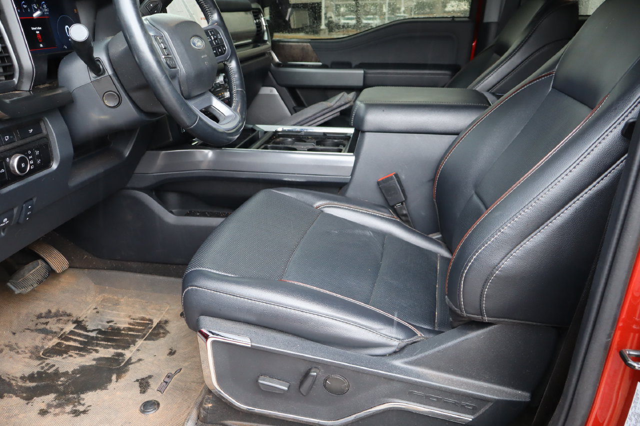 Used 2024 Ford F250 Lariat w/ Sport Appearance Package AWD/4WD image 14