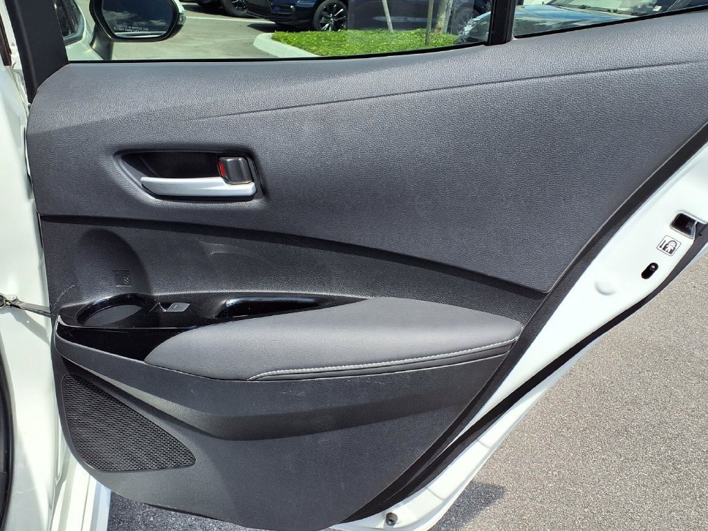 Used 2022 Toyota Corolla SE FWD image 15