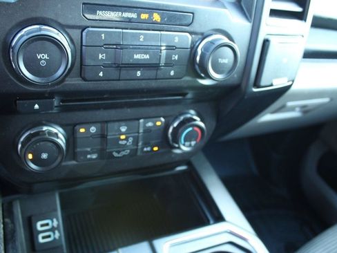 Used 2018 Ford F150 XL w/ Equipment Group 101A Mid RWD image 26