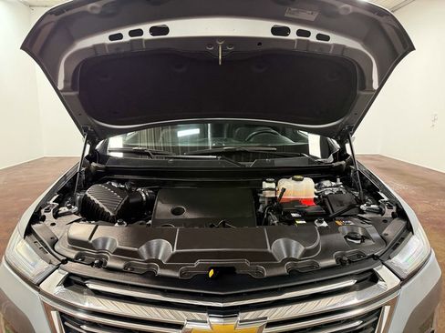 Used 2023 Chevrolet Traverse LT w/ LT Premium Package image 87