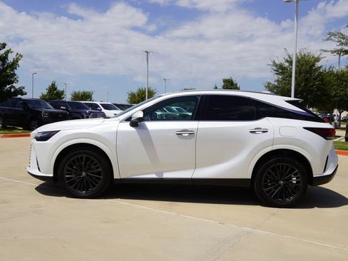 Used 2025 Lexus RX 350h w/ Kick Sensor & Tow Package AWD/4WD image 5