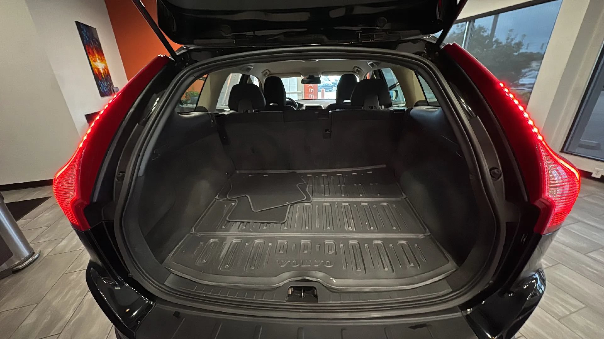 Used 2013 Volvo XC60 3.2 FWD image 24