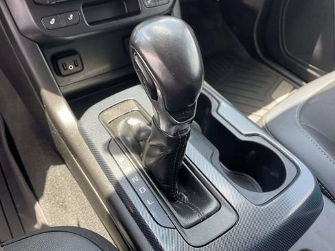 Used 2022 Chevrolet Colorado Z71 RWD image 21