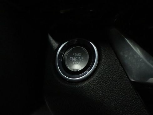 Used 2024 Buick Envista Sport Touring w/ Convenience I Package FWD image 35