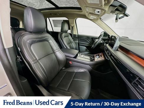 Used 2024 Lincoln Aviator Reserve w/ Equipment Group 201A AWD/4WD image 33