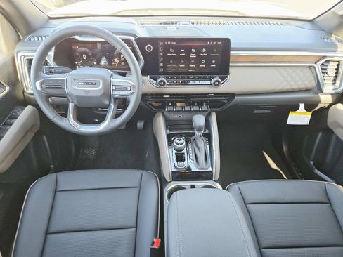 New 2026 GMC Canyon Denali image 10