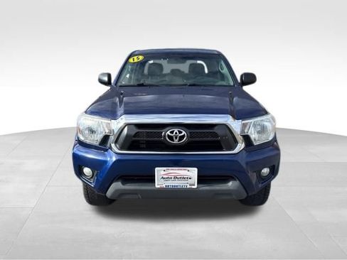 Used 2015 Toyota Tacoma 4x4 Double Cab image 2